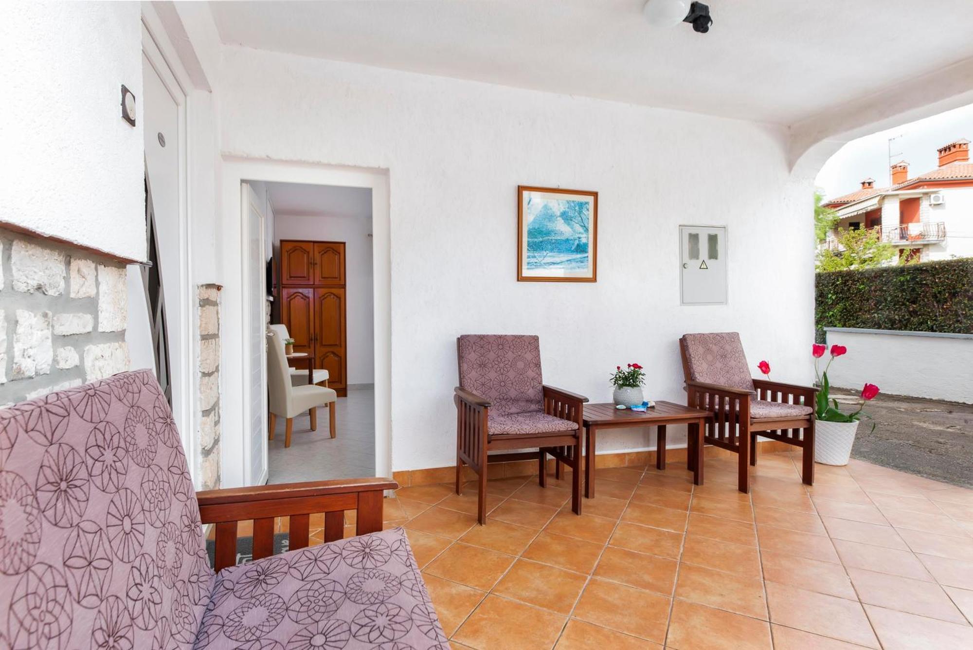 Apartments And Room Silvana Rovinj Exterior foto