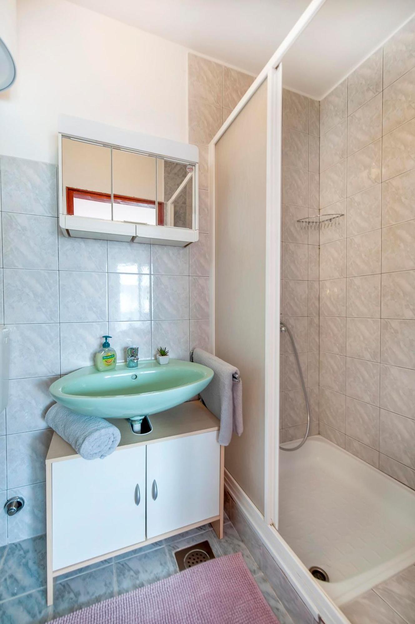 Apartments And Room Silvana Rovinj Exterior foto
