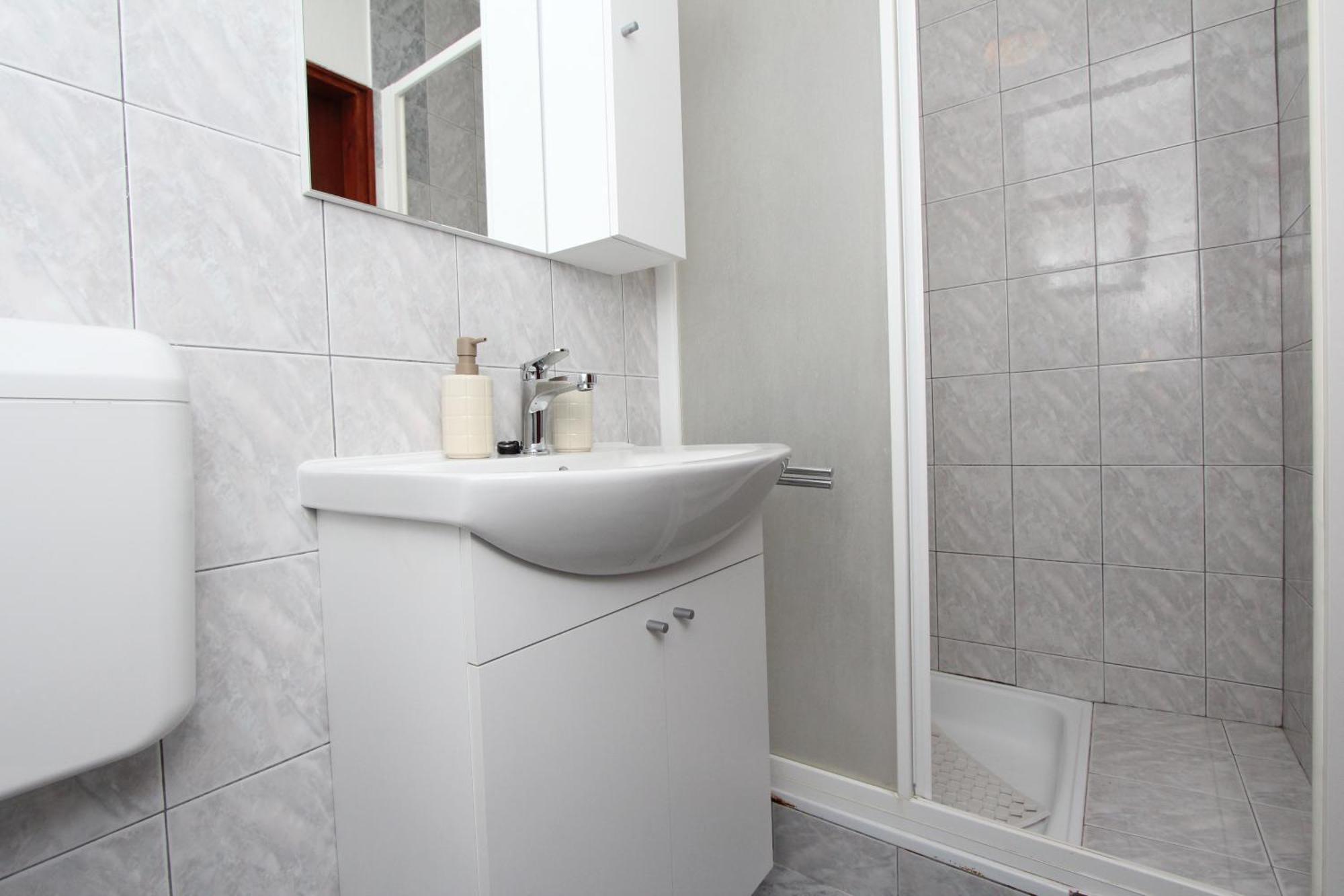 Apartments And Room Silvana Rovinj Exterior foto